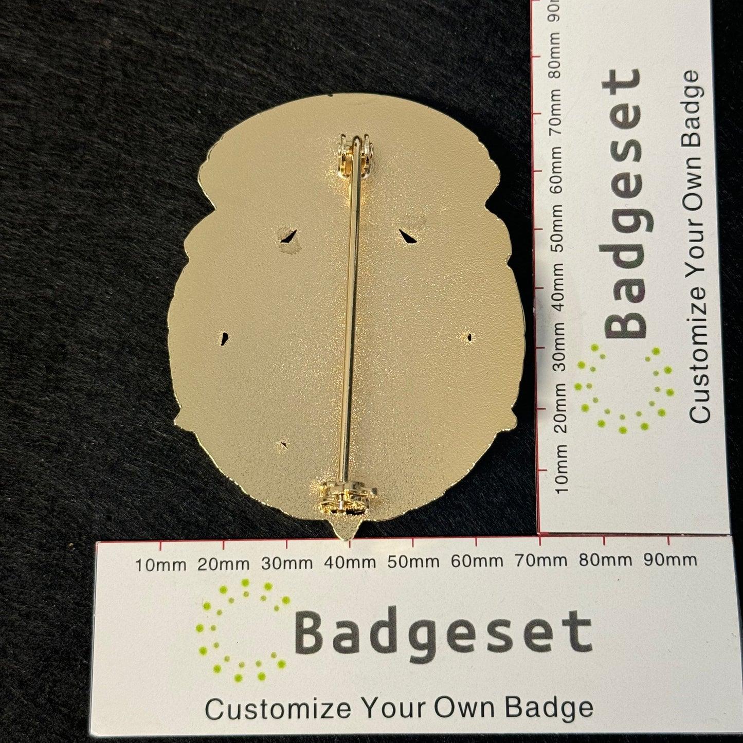 Customizable Badge BA40