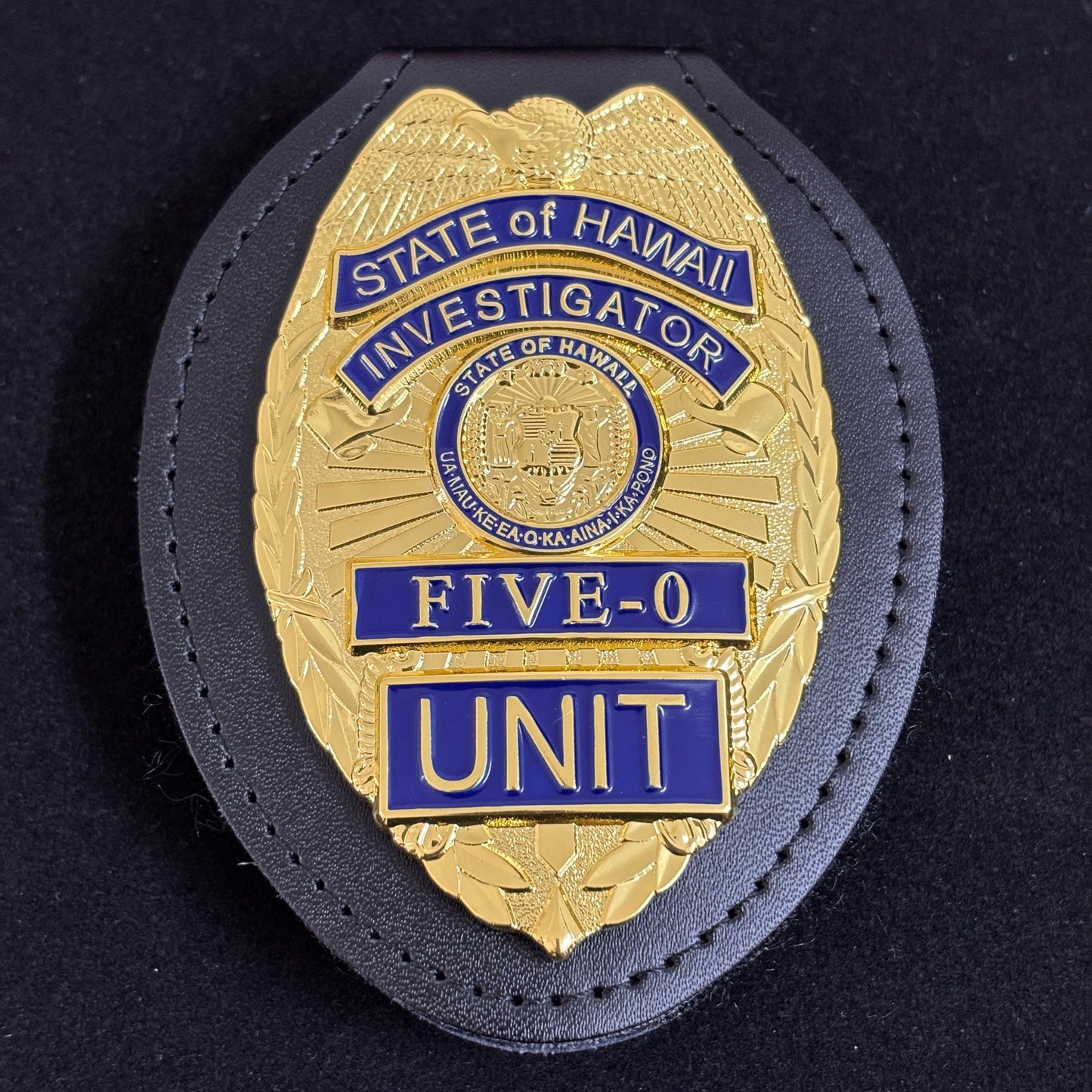 Replica del distintivo della polizia investigativa dell'unità Hawaii Five-O, oggetti di scena per film e TV