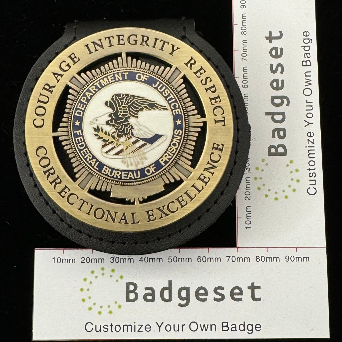 Numero personalizzabile del distintivo dell'Ufficio federale delle prigioni del Dipartimento di Giustizia