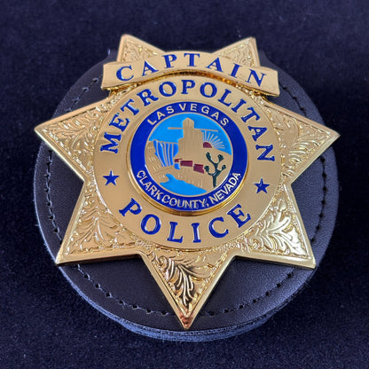 Replica del distintivo del capitano della polizia metropolitana di Las Vegas, oggetti di scena del film