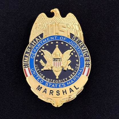 Distintivo replica di oggetti di scena del film USMS del servizio maresciallo degli Stati Uniti