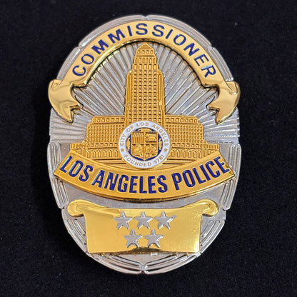 Réplica de la placa del comisionado de policía de Los Ángeles, utilería cinematográfica, 5 estrellas