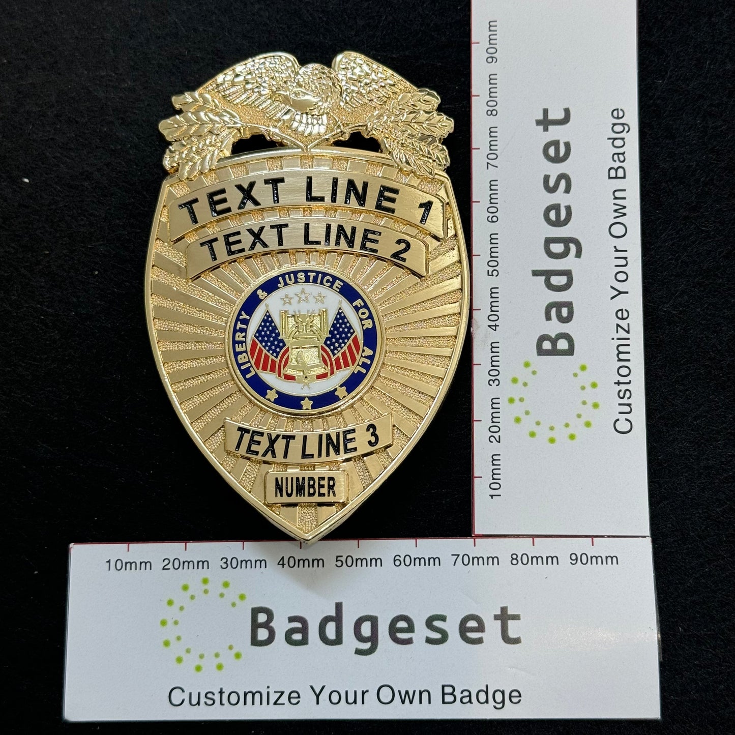 Customizable Badge BA40