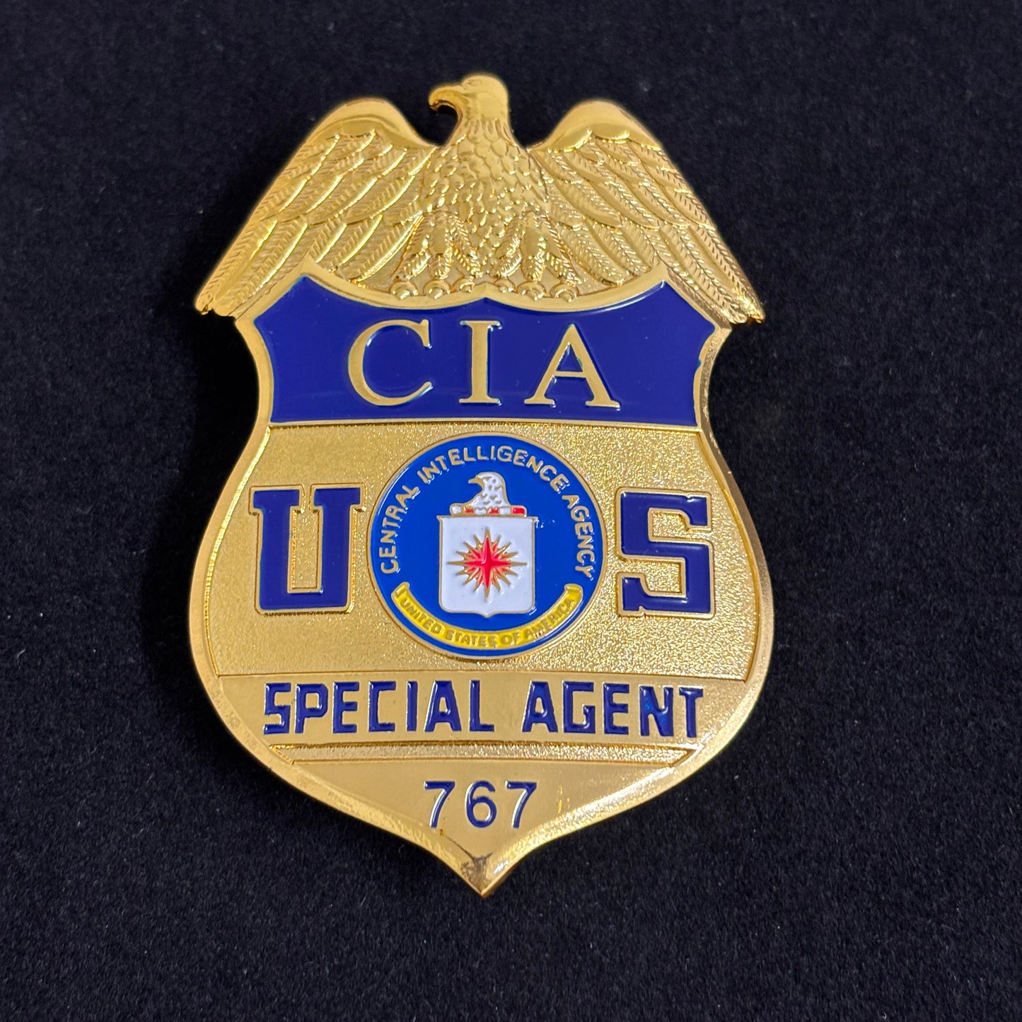 Distintivo cinematografico della CIA degli Stati Uniti: agente speciale Prop 767