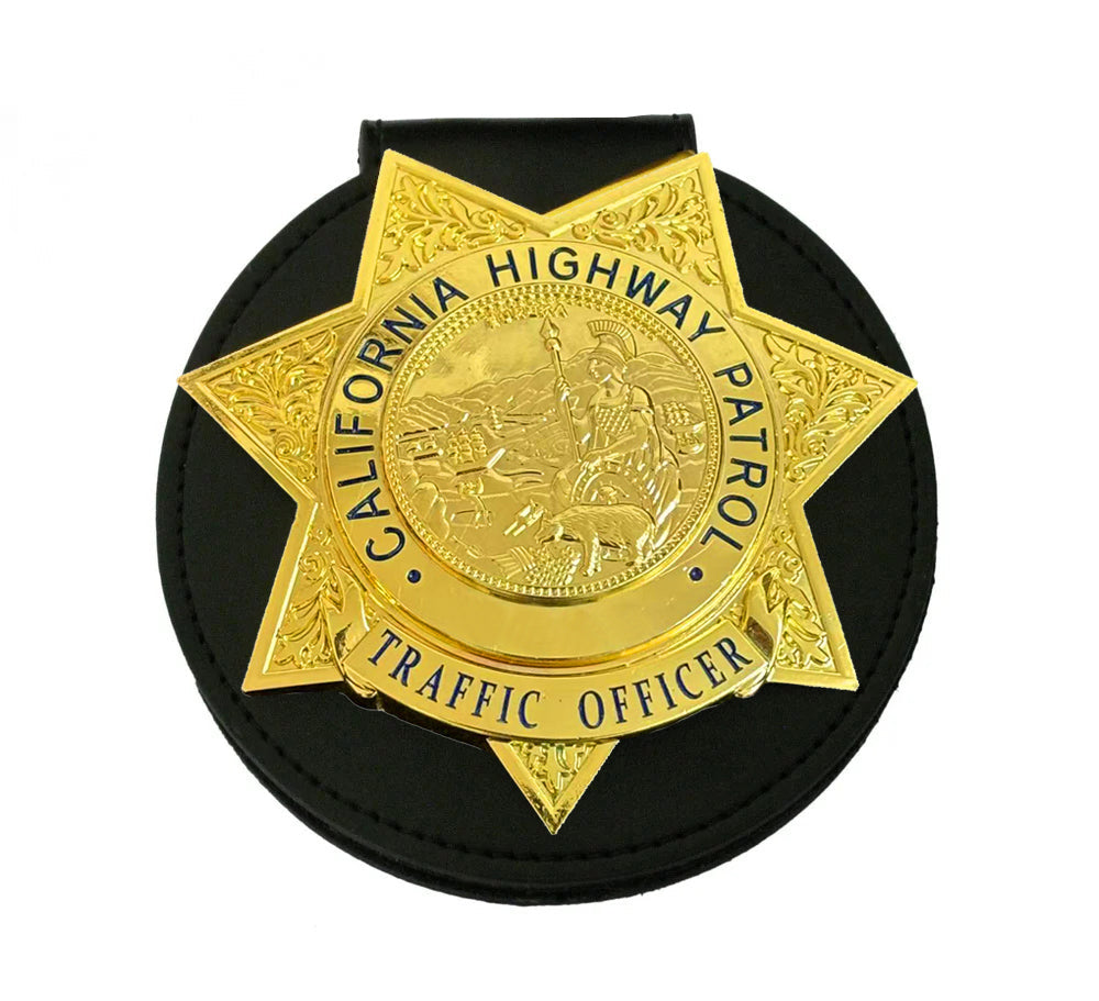 Replica del distintivo dell'agente di polizia stradale statunitense CHP, oggetti di scena del film, numero personalizzabile