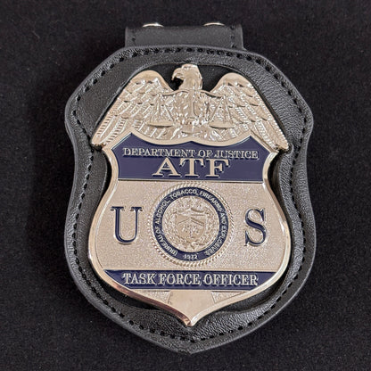 Replica del distintivo da ufficiale della task force ATF TFO degli Stati Uniti: oggetto di scena cinematografico di alta qualità
