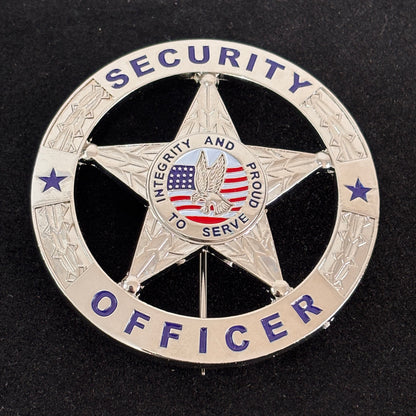 Replica del distintivo dell'agente di sicurezza "Integrità e orgoglio di servire" - Oggetti di scena del film