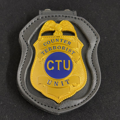 Replica del distintivo dell'unità antiterrorismo statunitense CTU, oggetti di scena del film