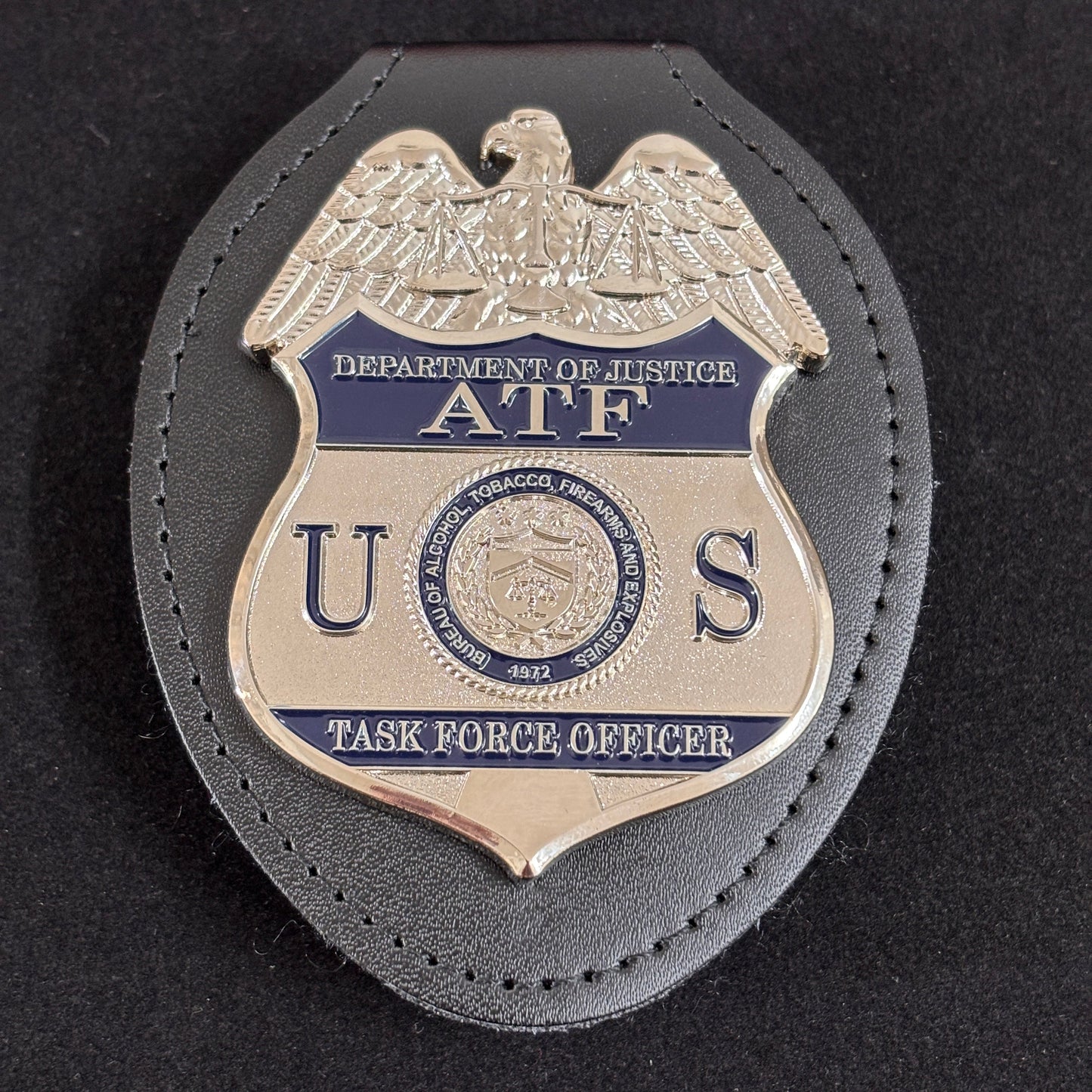 Replica del distintivo da ufficiale della task force ATF TFO degli Stati Uniti: oggetto di scena cinematografico di alta qualità