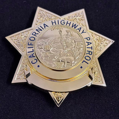 Replica del distintivo della California Highway Patrol della CHP degli Stati Uniti, oggetti di scena del film, numero e nome personalizzabili