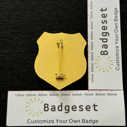 MILITARY POLICE MILITAIRE CANADA Customizable Number Movie props Badge