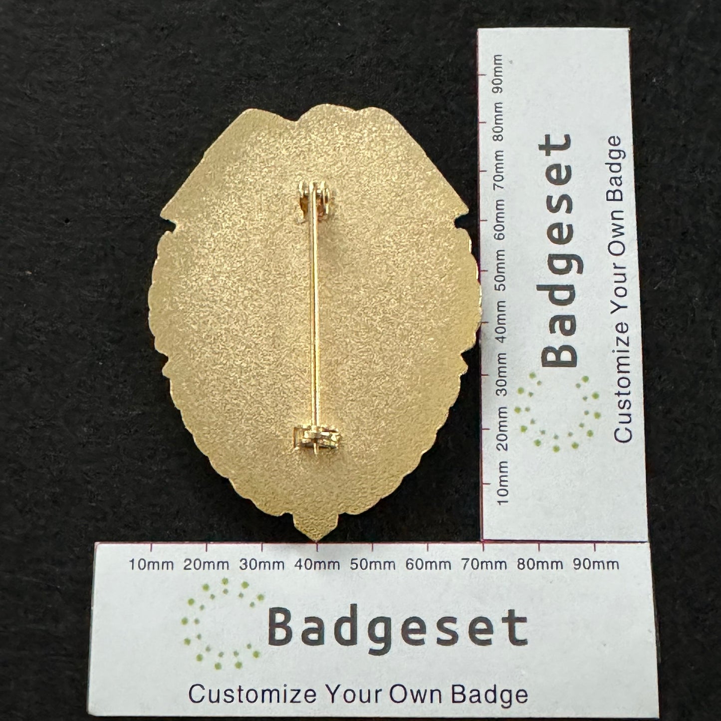 Customizable Badge BA44