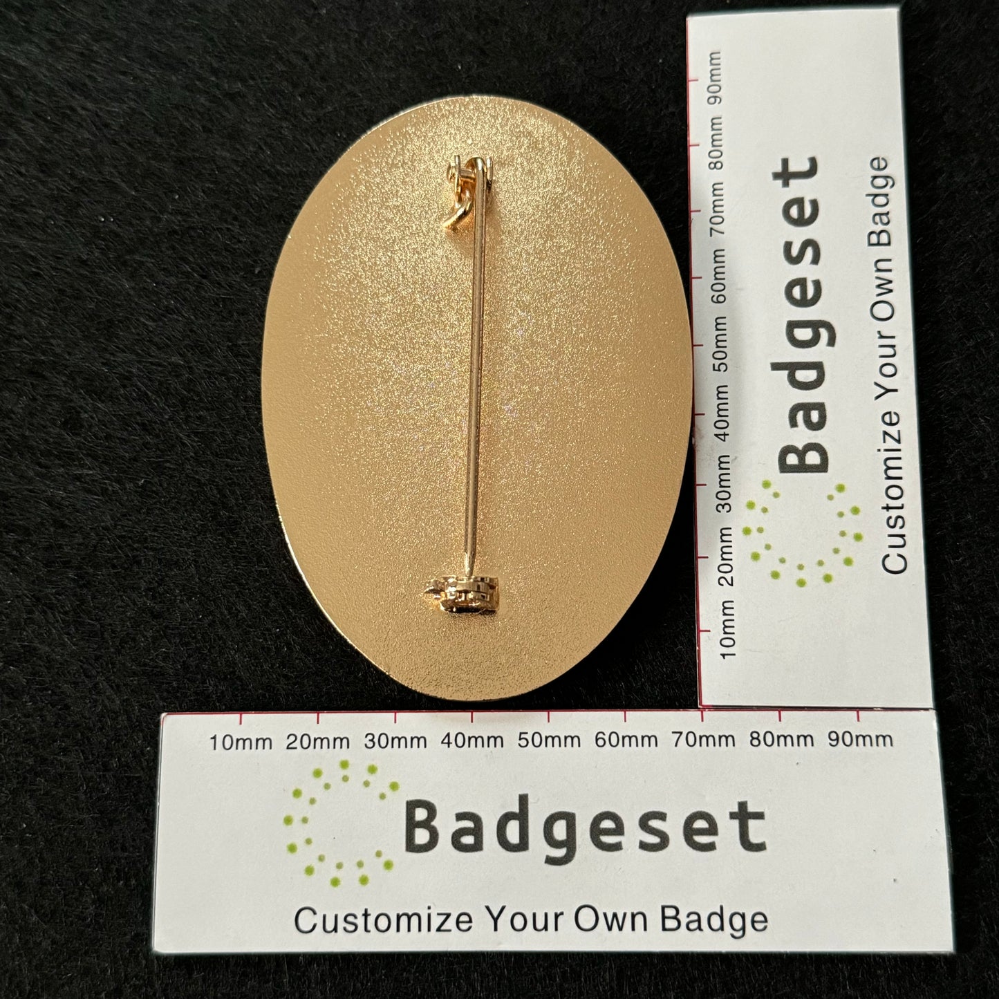 Customizable Badge BA50