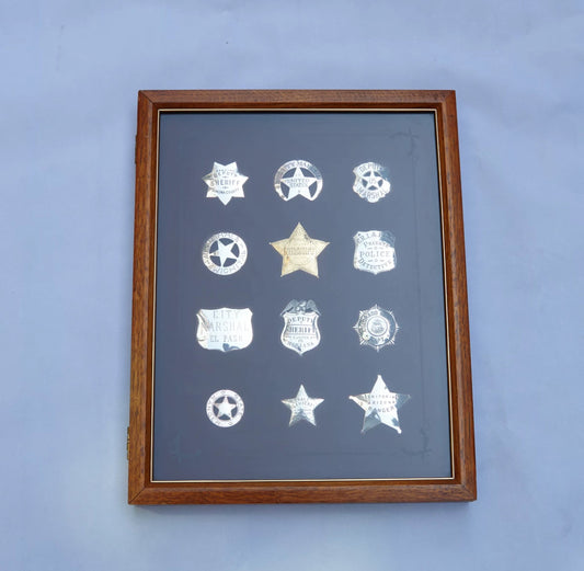 Set di distintivi in ​​argento sterling Franklin, oggetti di scena del film