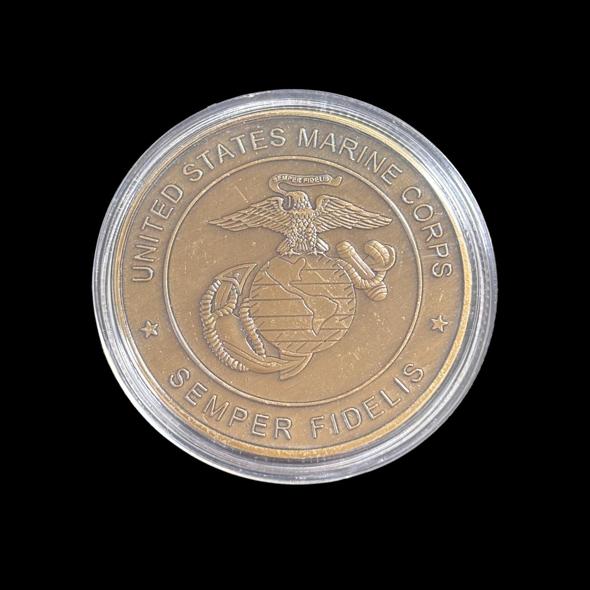 Moneda de desafío SEMPER FIDELIs del Cuerpo de Marines de EE. UU.