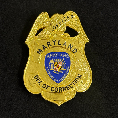 Replica di un distintivo personalizzabile di un agente di custodia della divisione penitenziaria del Maryland degli Stati Uniti.