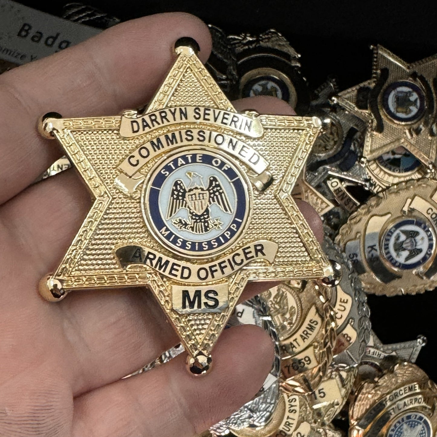 Distintivo personalizzabile BA27