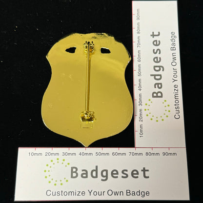 Replica del distintivo da ufficiale dell'ICE degli Stati Uniti, oggetti di scena del film