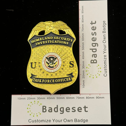 Replica del distintivo da ufficiale della task force TFO dell'HSI degli Stati Uniti per le indagini sulla sicurezza interna, oggetti di scena del film