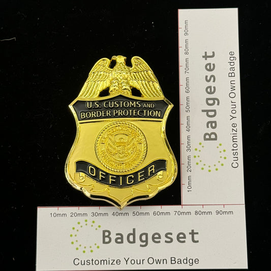 Replica del distintivo dell'ufficiale della dogana e della protezione delle frontiere della CBP degli Stati Uniti, oggetti di scena del film