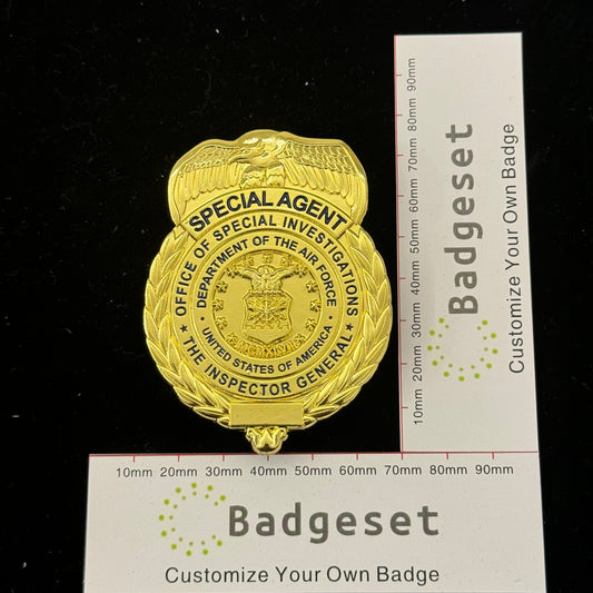 Replica del distintivo dell'agente speciale dell'ufficio investigativo speciale dell'aeronautica militare statunitense AFOSI/OSI