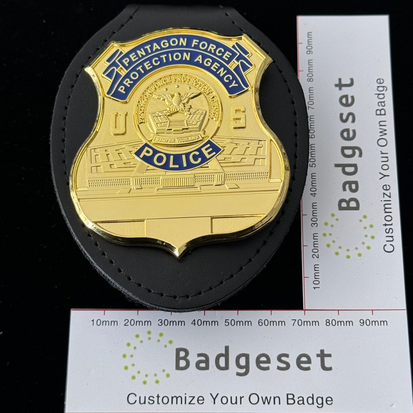 Replica del distintivo personalizzabile degli oggetti di scena del film della polizia dell'Agenzia per la protezione delle forze dell'ordine del Pentagono degli Stati Uniti 