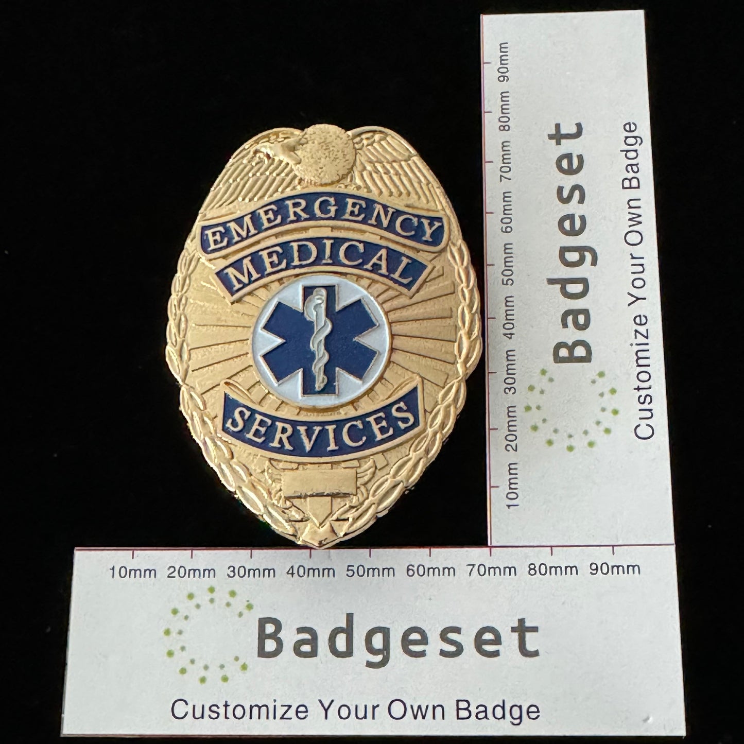 Replica del distintivo dei servizi medici di emergenza 