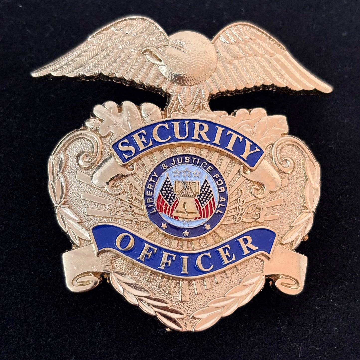 Replica del distintivo dell'agente di sicurezza Liberty &amp; Justice For All, oggetti di scena del film, numero personalizzabile