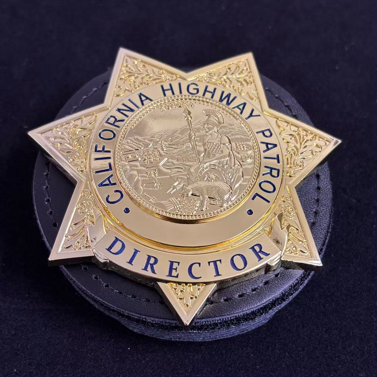 Replica del distintivo del direttore della pattuglia autostradale della CHP degli Stati Uniti, oggetti di scena del film, numero personalizzabile
