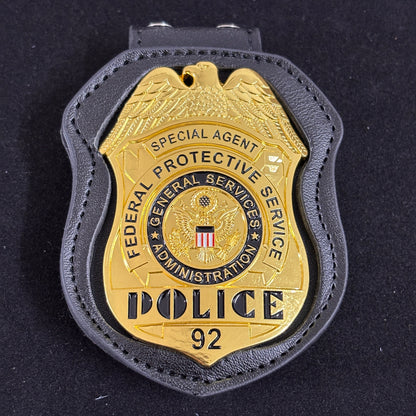 Replica del distintivo della polizia del servizio di protezione federale dell'agente speciale con 92 oggetti di scena del film