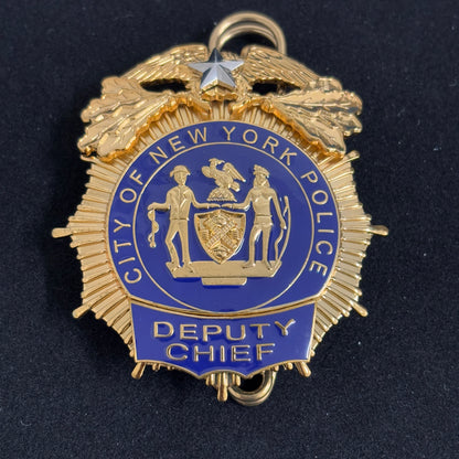 Replica del distintivo della polizia di New York NYPD, oggetti di scena del film 1 stella