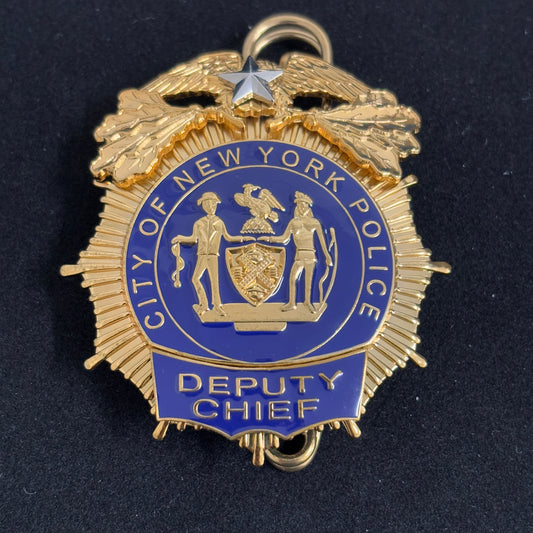 Replica del distintivo della polizia di New York NYPD, oggetti di scena del film 1 stella