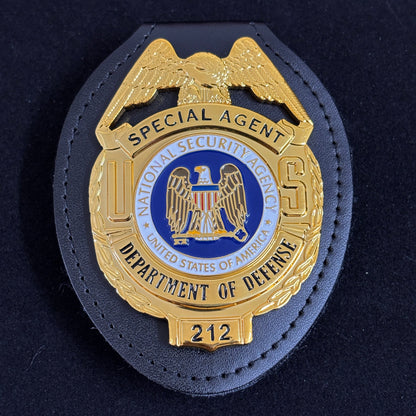 Replica del distintivo dell'agente speciale del Dipartimento della Difesa degli Stati Uniti, oggetti di scena del film 212